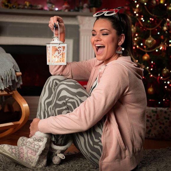 Gingerbread man garland deer colorful light bulbs Earrings Christmas Decoration - Picture 4 of 8